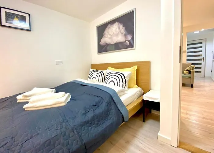 Cozy 3-Bedroom Home In The Center