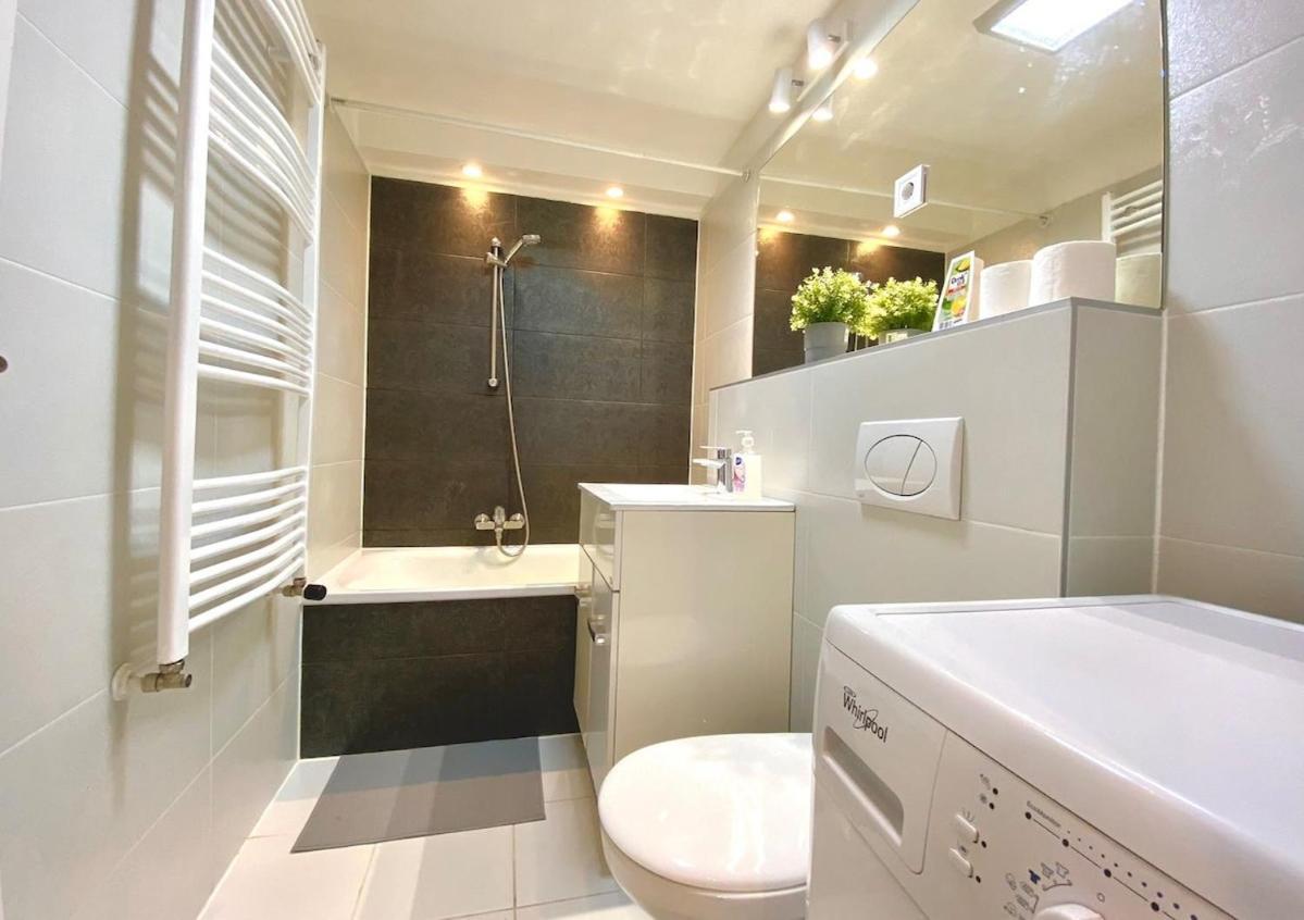 Cozy 3-bedroom In The Center Appartement Budapest